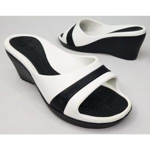 🌵Crocs Black & White Open Toe Wedges Size 8